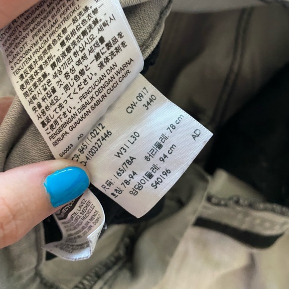 Jeans - Picture 5 of 5